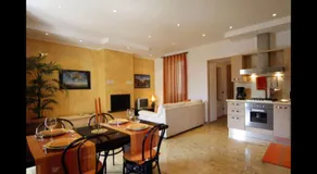 Gorgeous 1 double bedroom apartment - Image 4