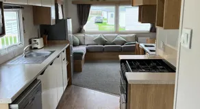 Beautiful Holiday Home Close to the Sea - Image 2