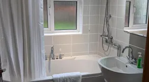 3 Newton Street - Image 2