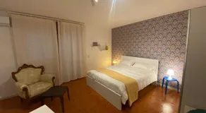 Piccolo appartamento nel centro storico di Montauro - Image 5