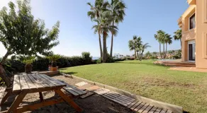 Villa \"Alcaidesa Vistas al Mar\" mit Meerblick, Pool & WLAN - Image 5