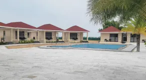 Dusk and Dawn Beach Resort - Image 5