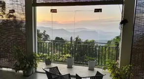 Tranquil Edge Villa - Image 4
