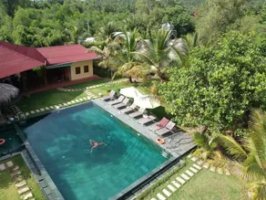 Ninila Fruit Farm Bungalow - Image 3