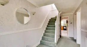 Kidlington 3 BR House with parking & large garden - Image 3