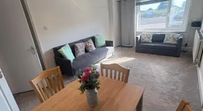 Hove Apartment - Image 5