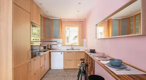 Three bedrooms apartment - Image 5