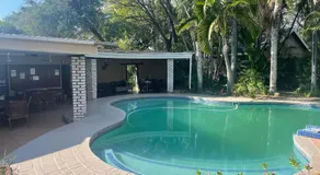 Casa Kruger Lodge - Image 1