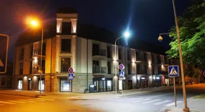 Mono Ray Apartments - Image 5