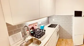 Lemon Premium Apartment - Image 4