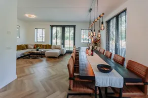 Luxurious Villa Park Amsterdam at Sloterweg 773 - Image 3