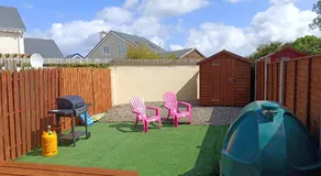 4 Bed Close to Beach and Village - Image 5