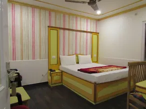 hotel river view - Image 2