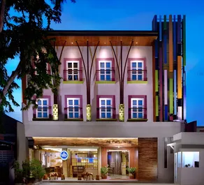 Life Puri Hotel Surabaya - Image 4