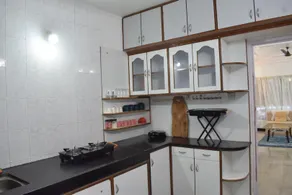 Pet Friendly Villa Near Airport+2KM+Bathtub+3BHK - Image 4
