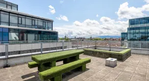 2 Bed Apartment with Roof Terrace 10 Min Walk to River Liffey - Image 3