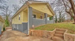 Updated 8BD Home Near the Best of Atlanta - Image 4