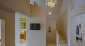 Elements Cave Suites - Image 2
