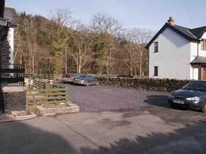 Oakfield House Bed and Breakfast - Image 3
