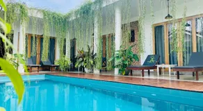 Eton Villa - Image 2