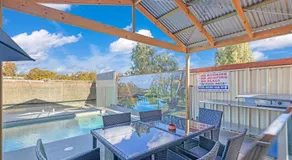 Golden River Motor Inn - Image 3