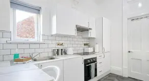 The Norton Apartment by GR Estates - Image 3