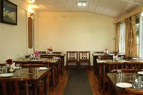 Hotel Drive Inn - Image 2