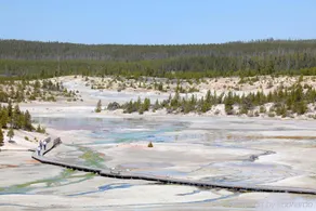 Old Faithful Inn - Inside the Park - Image 4