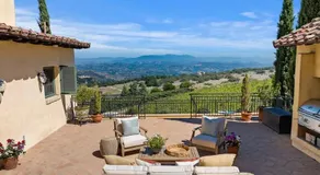Tuscan Villa w/Vineyard Views! - Image 4