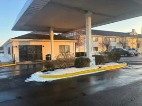 Red Roof Inn Kokomo  - Image 2