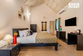 StayVista's Jungle Jade - 2BHK Cottage with Garden & Bar - Image 4