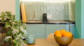 Beachfront Tiffany Design Apartment - Image 5