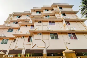 OYO 60354 Home Meadow Homes - Image 4