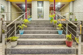 Hotel O Saranga Dham - Image 3