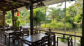 Joyce Garden Hotel - Image 4