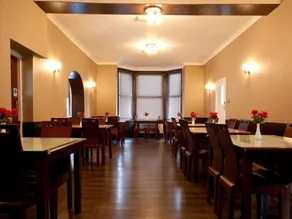 Rossmore Hotel - Image 4