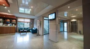 Amiral Hotel - Image 3