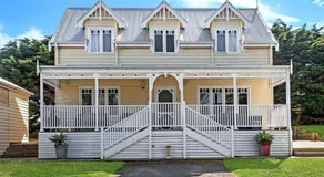 Dunes - Elegant Beach Villa with huge heated swim spa - Image 3