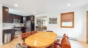 Lake Shore Living - Image 3