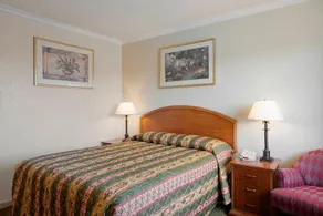 Americas Best Value Inn & Suites-Petaluma - Image 4