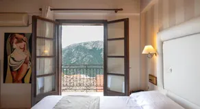 Kouros Hotel - Image 2
