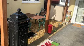 Private en-suite RUTHIN - Image 5