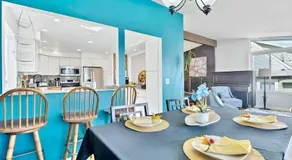 Rainier Beach 6BR and 3BA Spacious Lake View Home, 15min FIFA World Cup Ready, Fireplaces & Nearby Amenities - Image 3