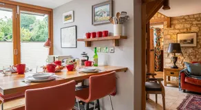 Little Coach House - Image 3