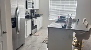 Budget Cozy Room Near Orlando - Image 4
