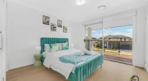 Five Bedrooms Near Schofields Station Direct Access to Sydney University & Parramatta - Image 2