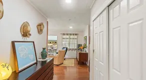 Peaceful 2BR Garden Bungalow - Image 4
