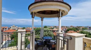 Luxury Apartments Ekaterina - Image 3