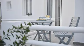 Blue Paradise Apartments - Image 2