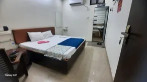 Anant Hotel - Image 4